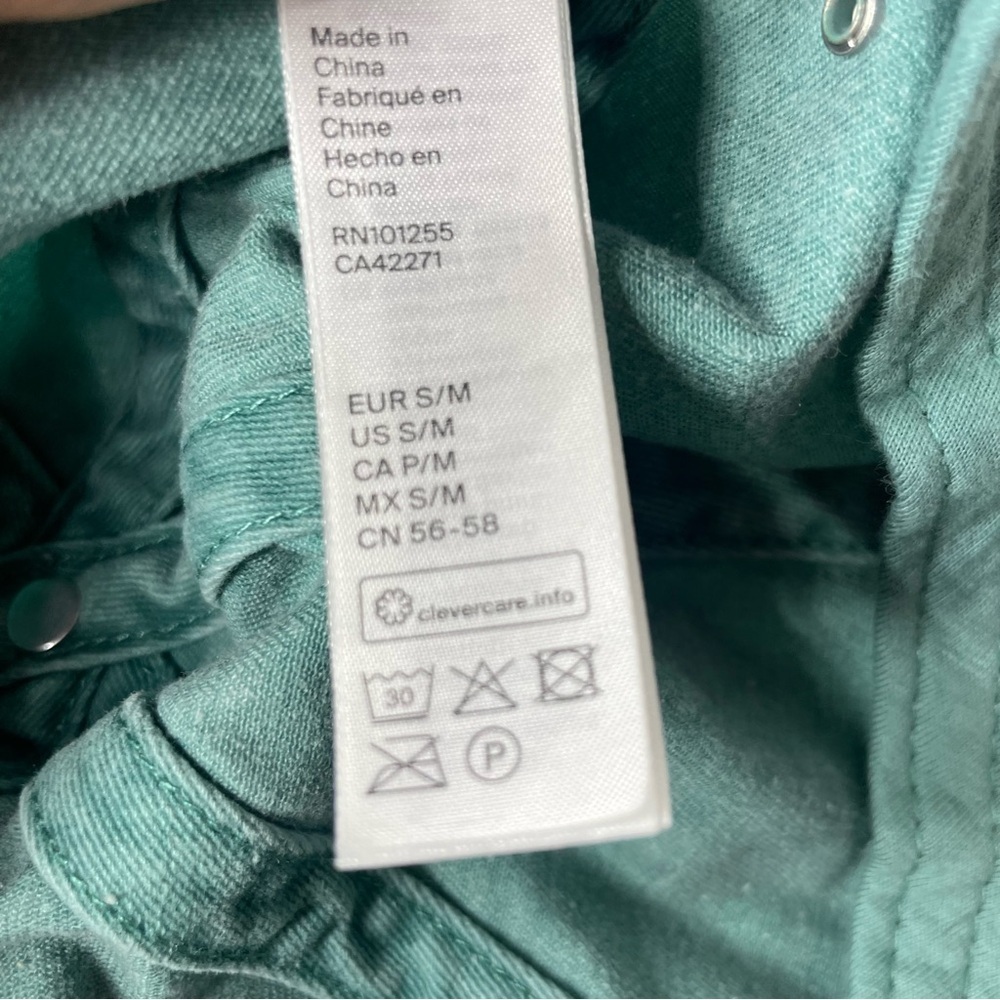 COS Turquoise Cap - Picture 6 of 6